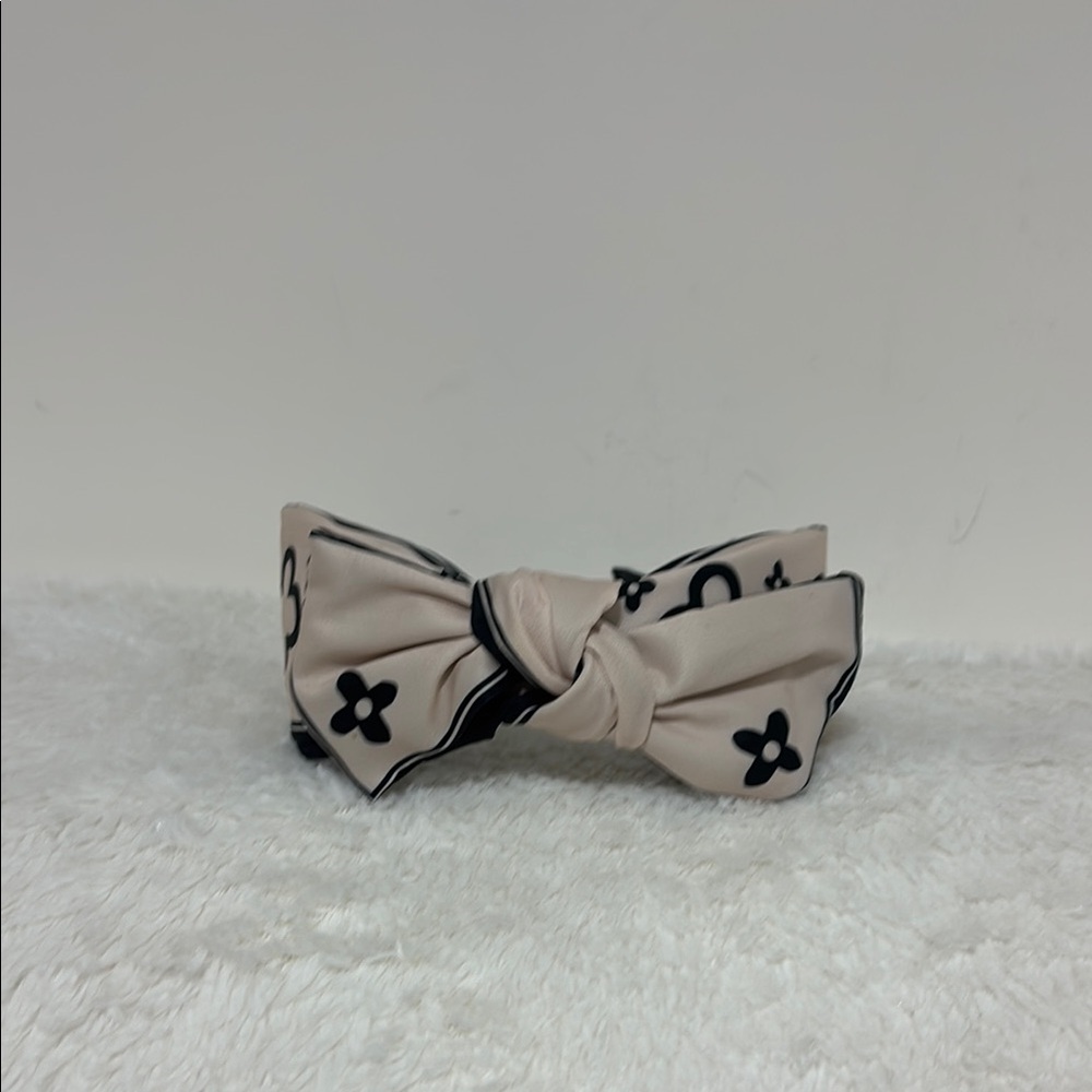 Beige and Black Bow Hair Accessory